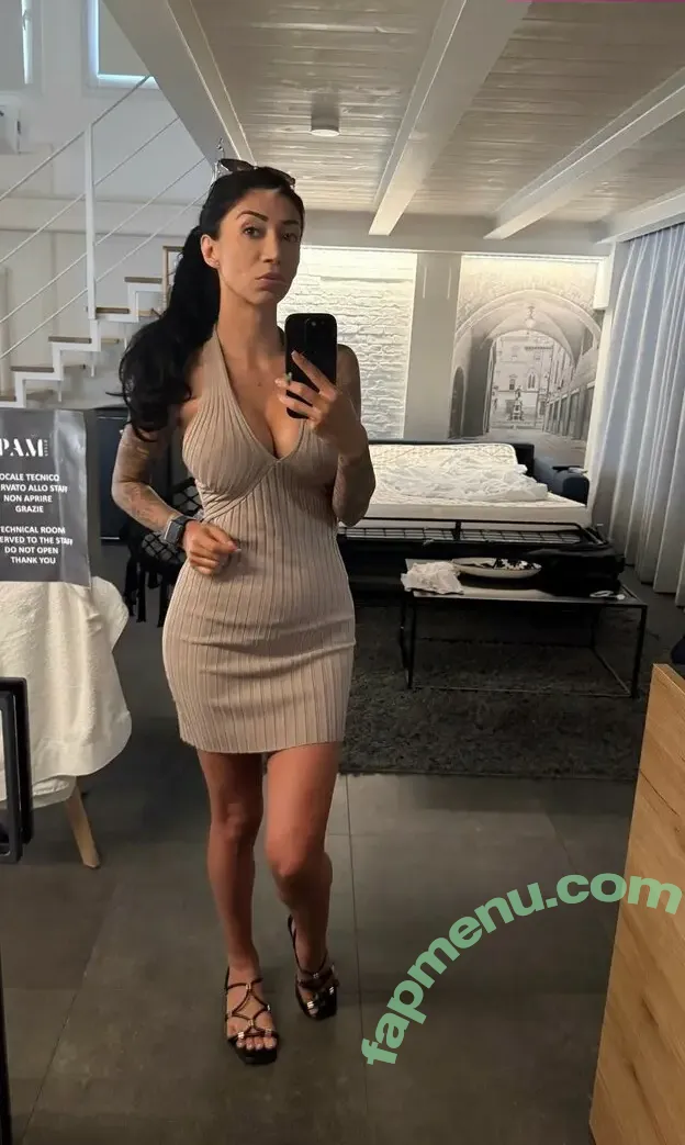 Evelyne92 nude photo #0090 (Evelyne92XXX / evelyne92x)