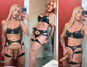 evelynfrazao / evelynfrazaolira23 nude photo #0373