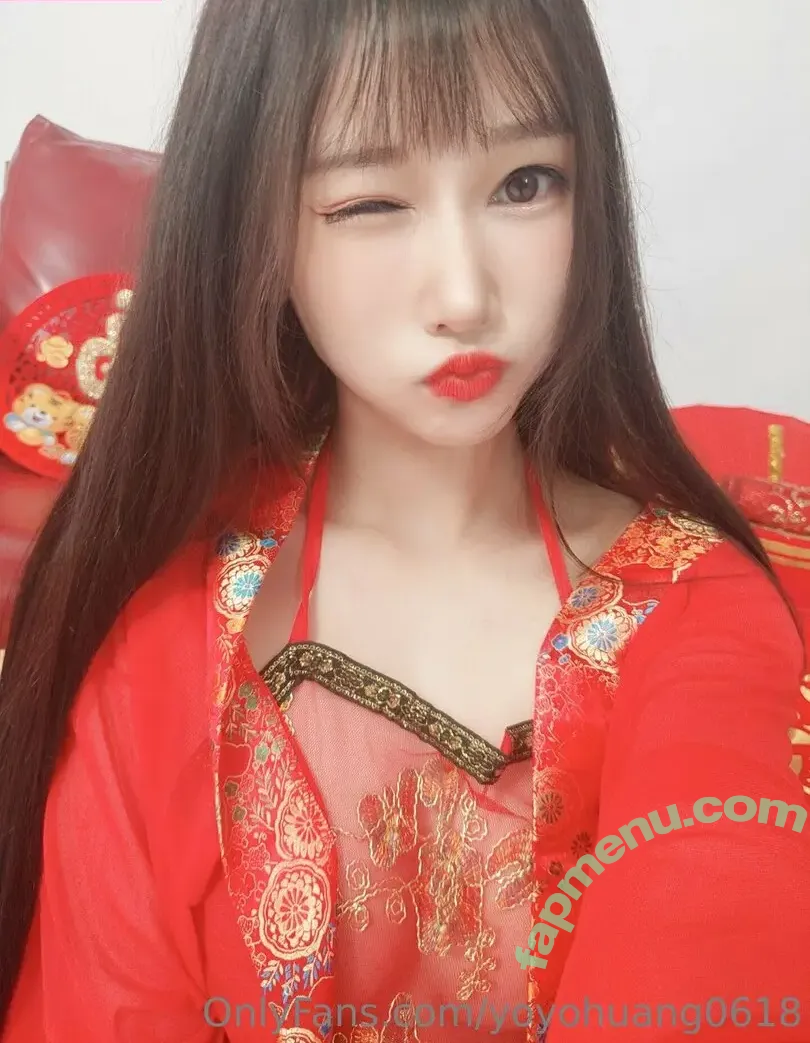 evelynhoang nude photo #0021 (evelynhoang)