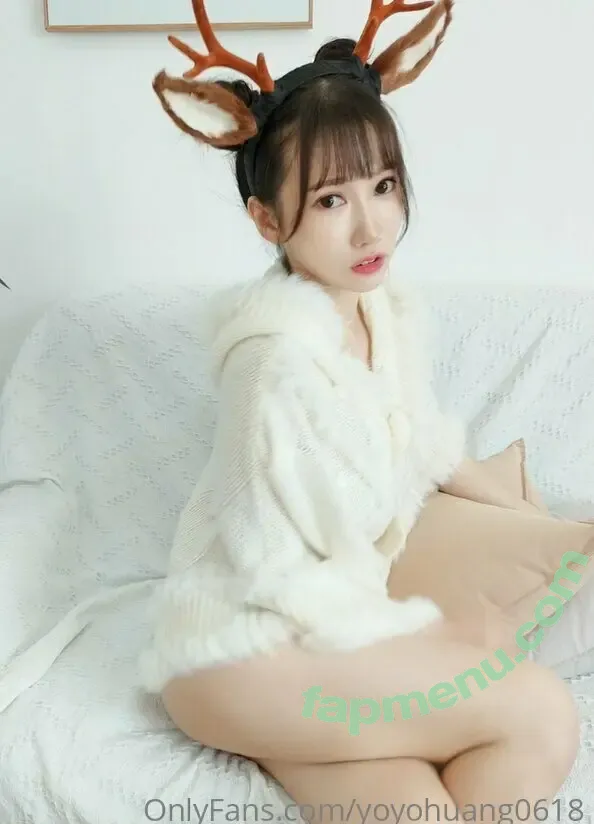 evelynhoang nude photo #0032 (evelynhoang)