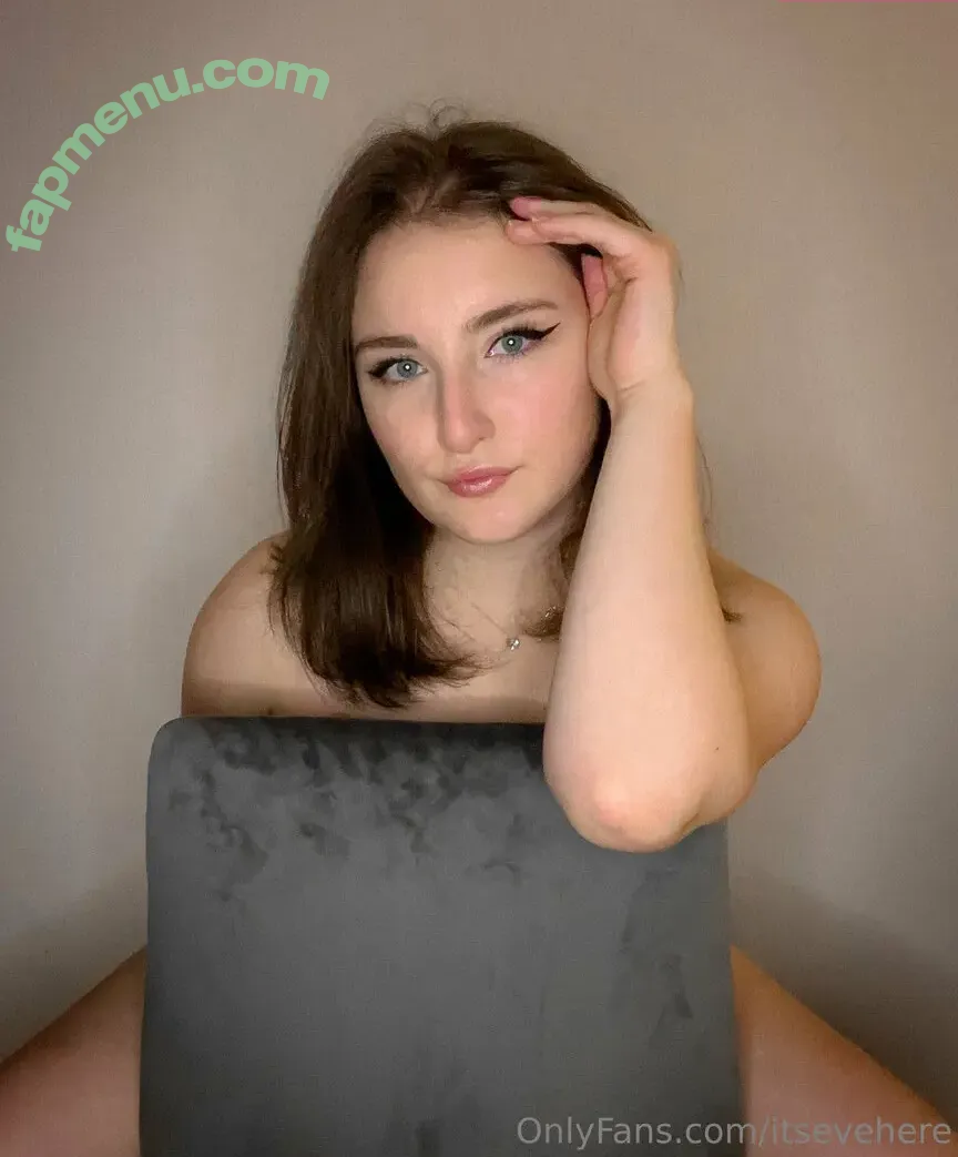 Evelynxka nude photo #0192 (creator / evelynkaf)