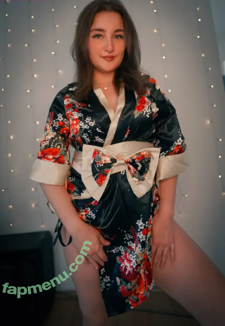 Evelynxka nude photo #0393 (creator / evelynkaf)