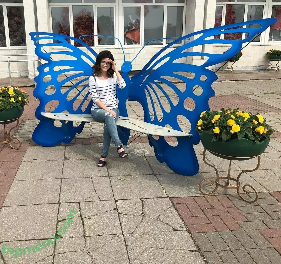 Evenink Cosplay nude photo #1226 (evenink_cosplay)