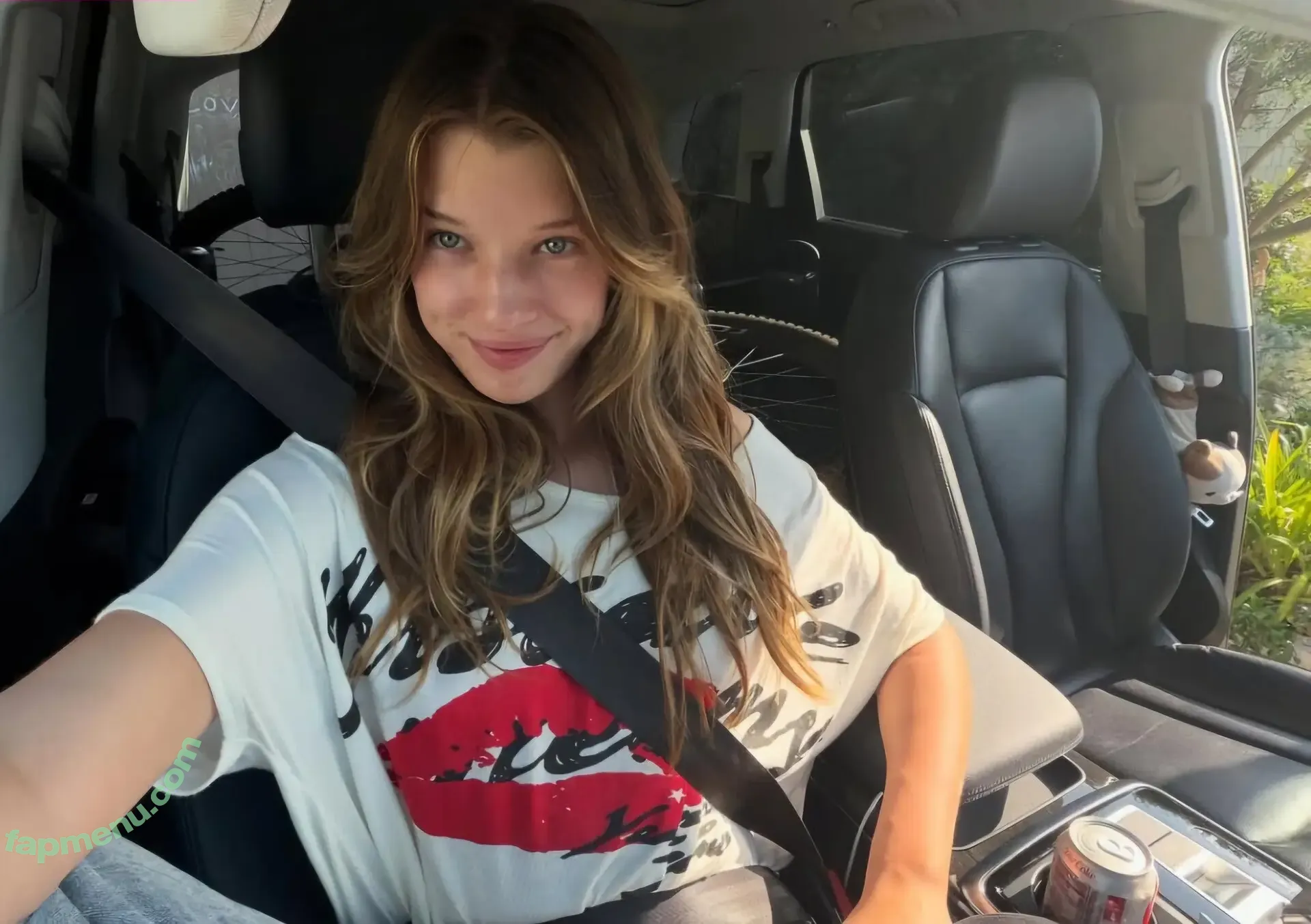 Ever Anderson nude photo #0050 (everanderson)