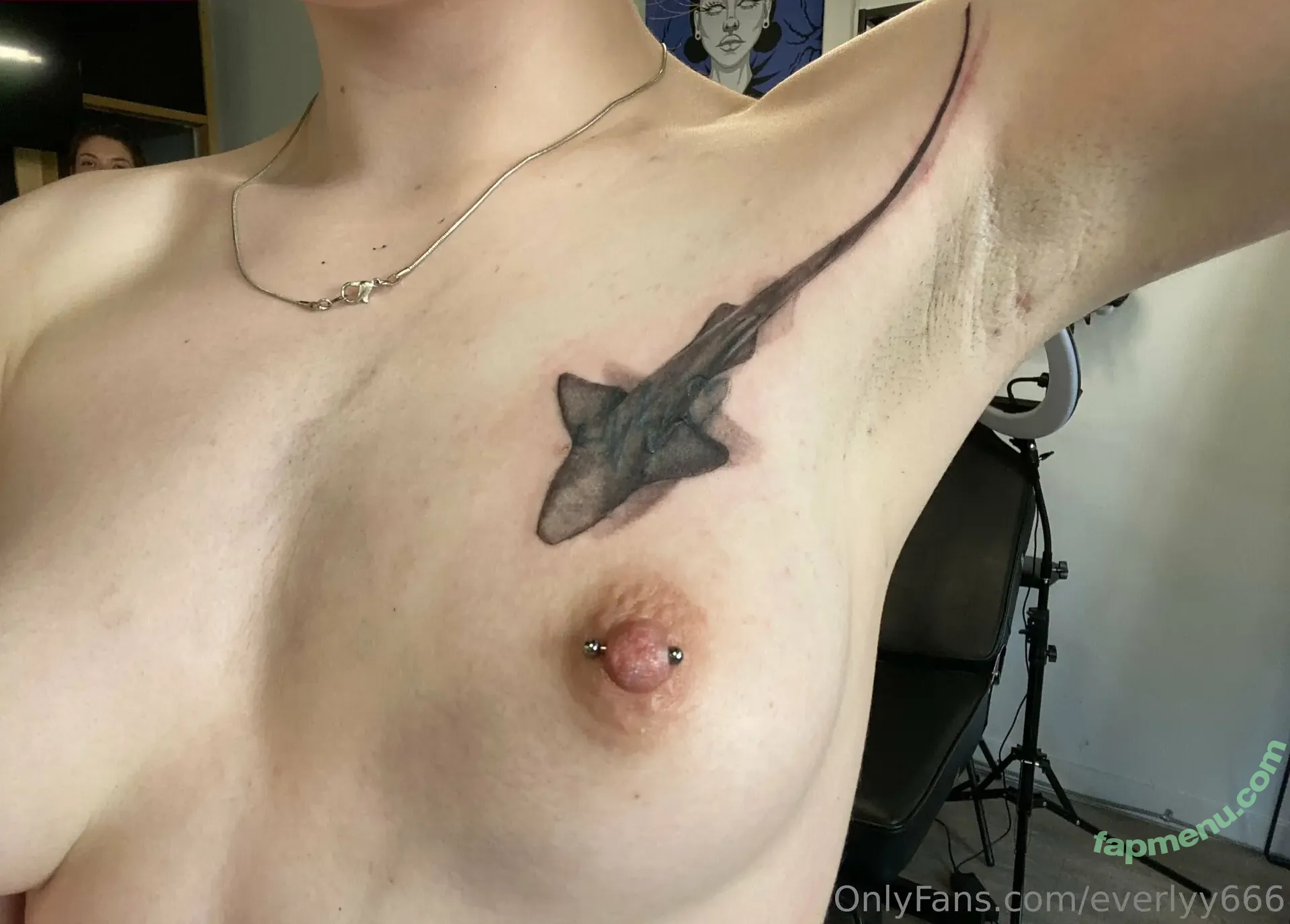 everlyy666 nude photo #0019 (everlyy666)
