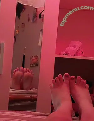  nude photo #0004