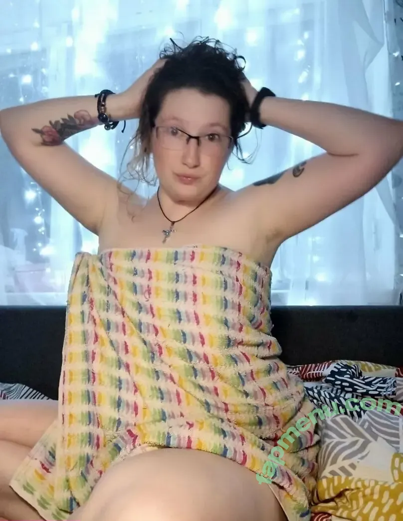 evgeniapredator nude photo #0016 (evgeniapredator)
