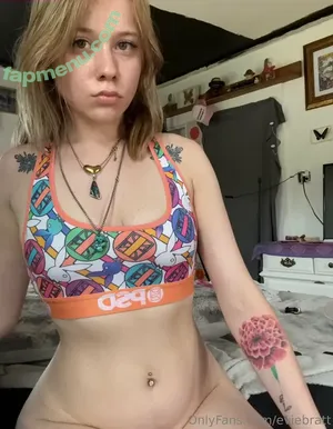 eviebratt / eviebrattt nude photo #0020