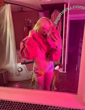 eviebratt / eviebrattt nude photo #0029