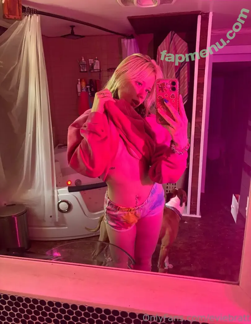 eviebratt nude photo #0009 (eviebrattt)