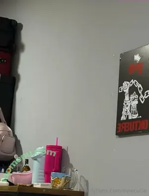 eviecutie / evie.cute nude photo #0069