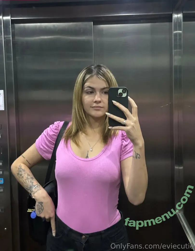 eviecutie nude photo #0045 (evie.cute)