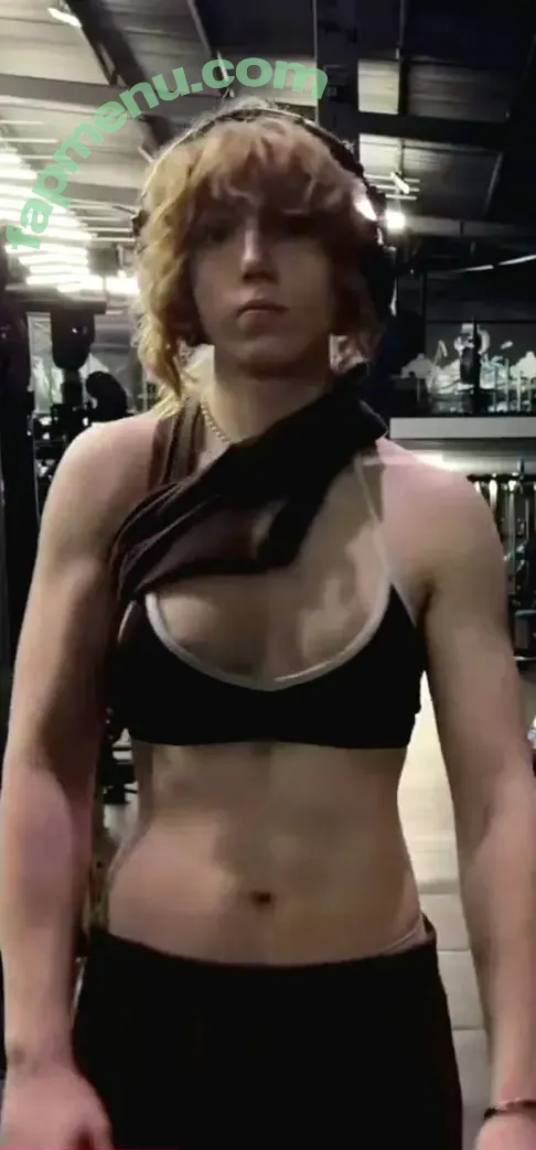 eviedotgym nude photo #0025 (eviedotgym)