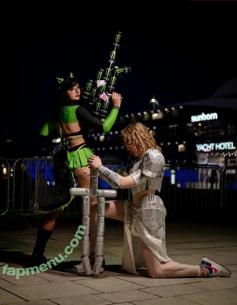 eviedotgym nude photo #0029 (eviedotgym)