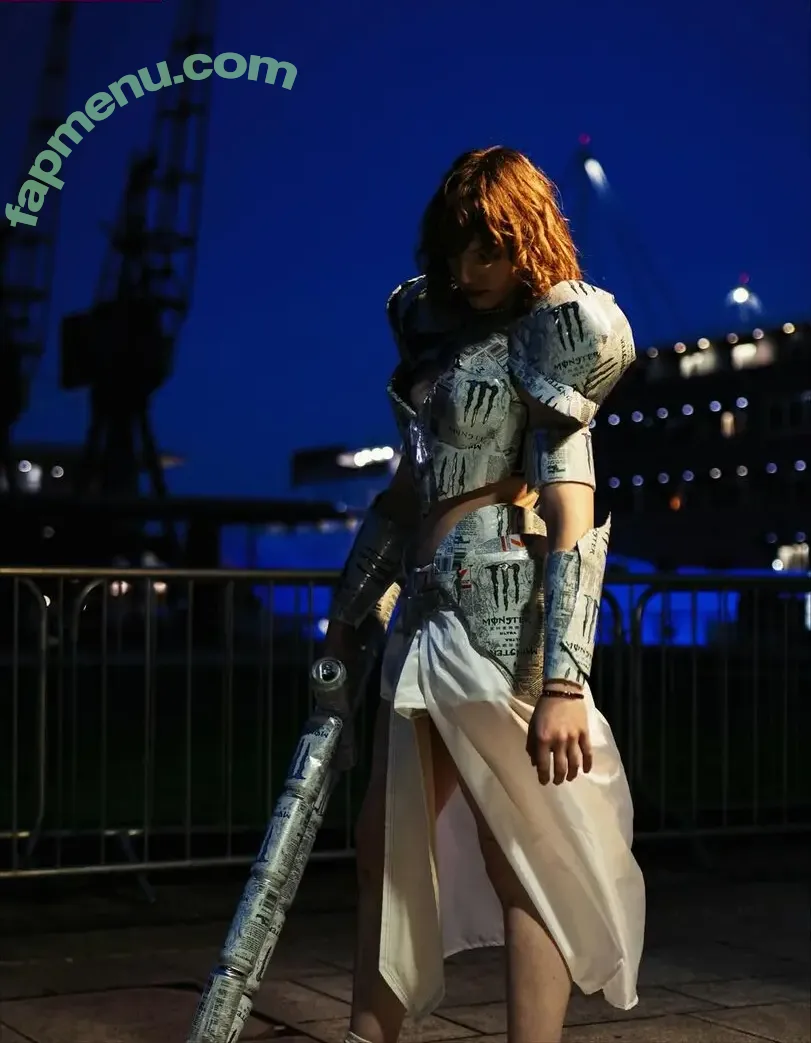 eviedotgym nude photo #0032 (eviedotgym)