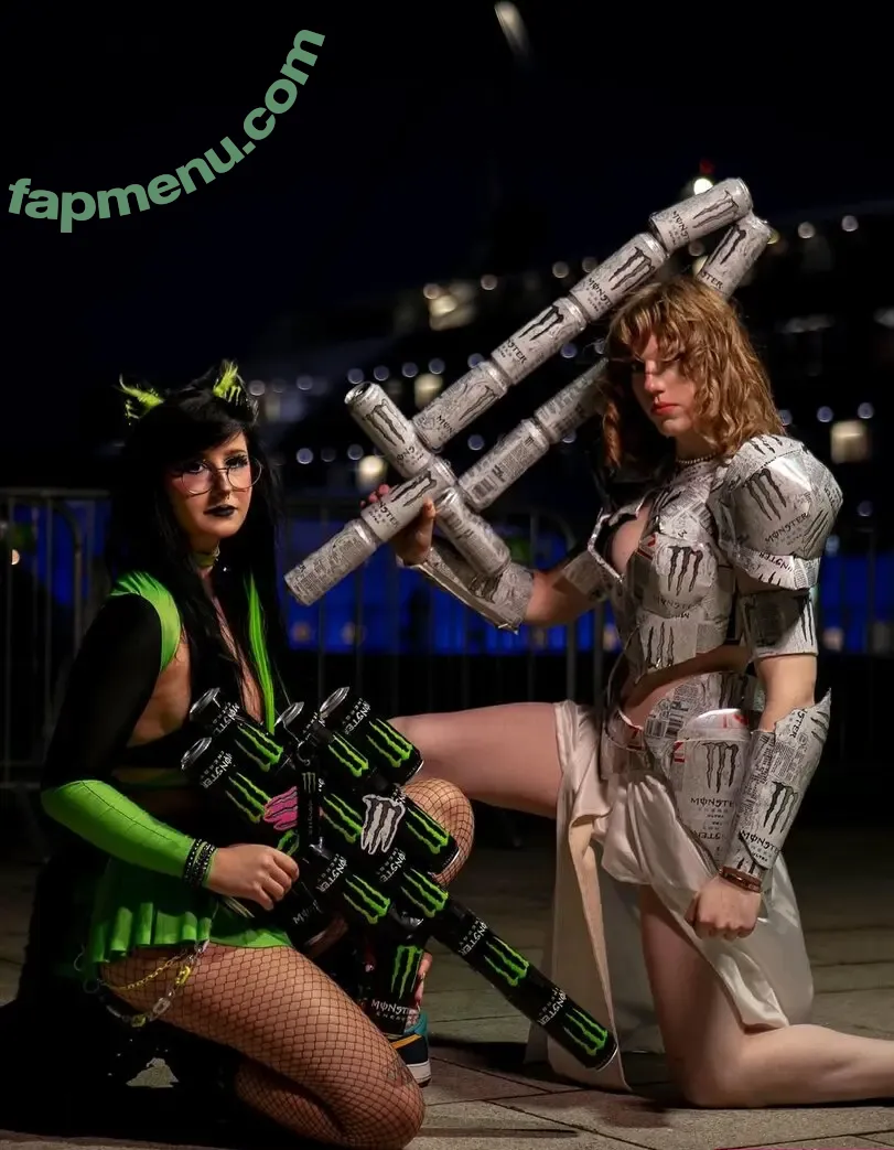 eviedotgym nude photo #0035 (eviedotgym)