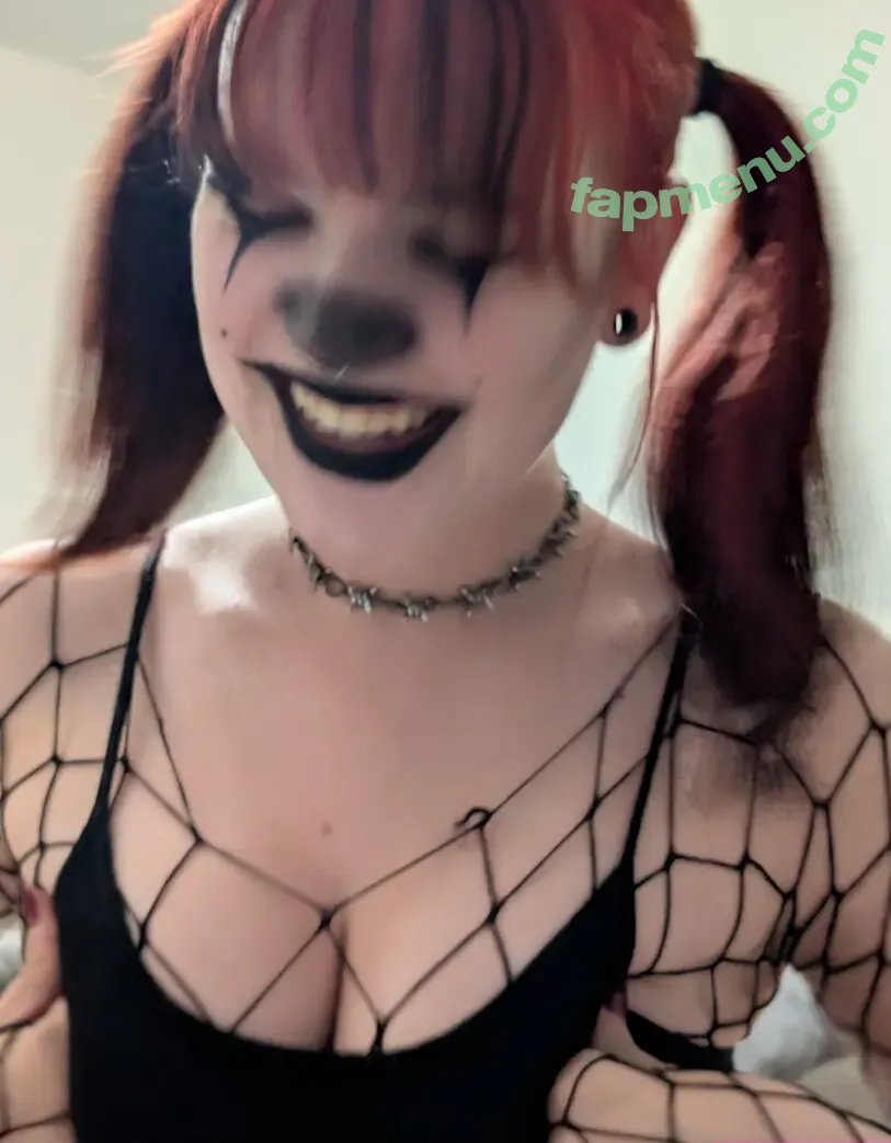 eviefreak nude photo #0017 (eviefreak)