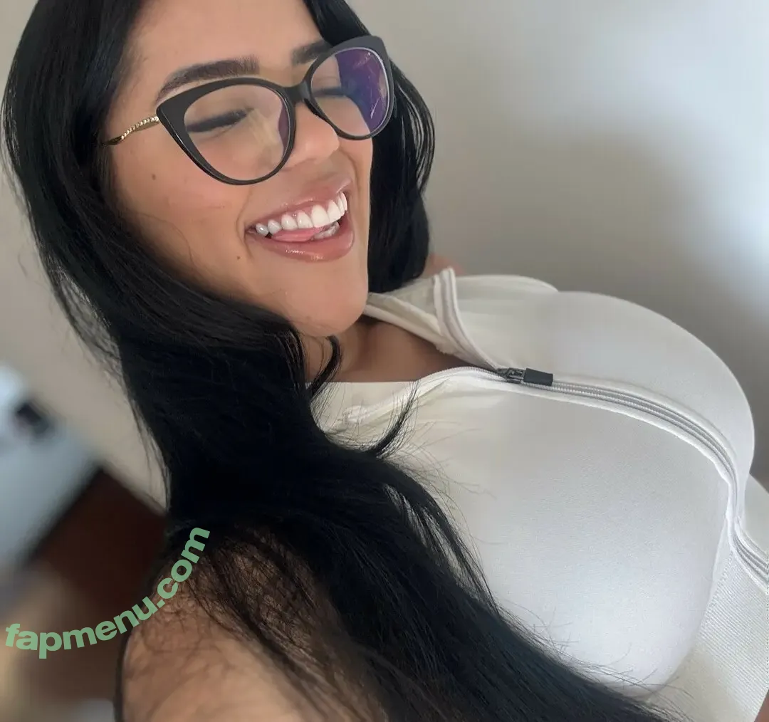 Evielys Lopez nude photo #0001 (evielysoficial)