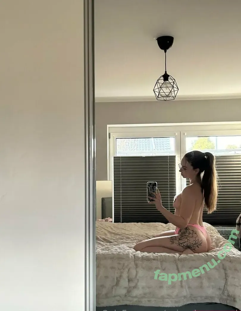 eviesplayground nude photo #0009 (princesseviesplayground)