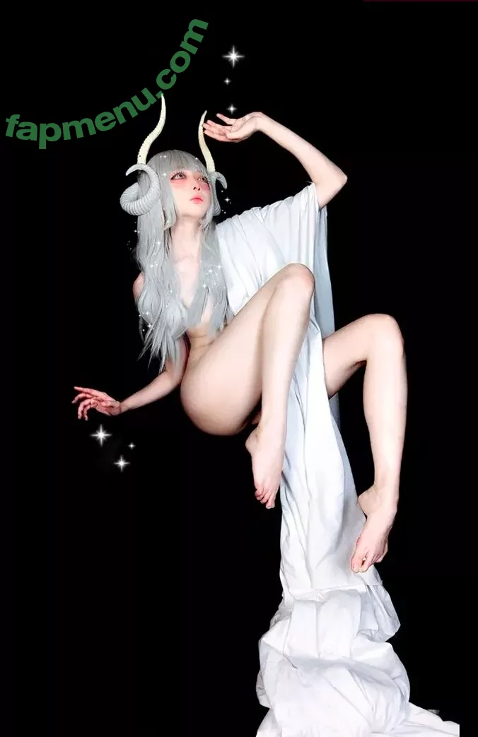 Evil Overlord Gabo nude photo #0109 (GaboVillain / eviloverlord_gabo)