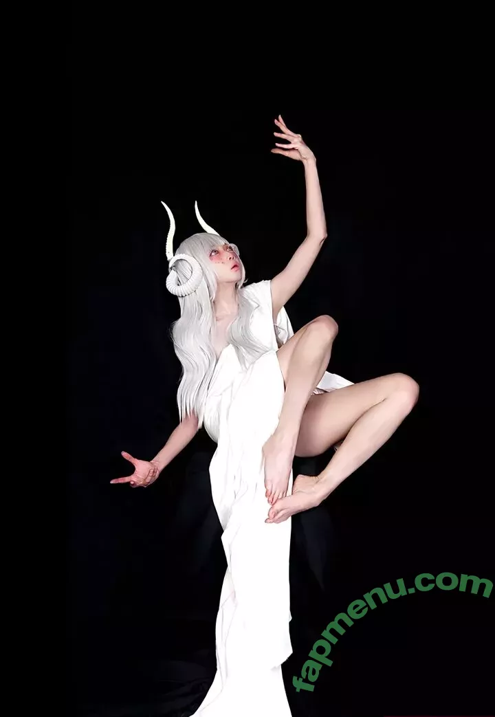 Evil Overlord Gabo nude photo #0115 (GaboVillain / eviloverlord_gabo)