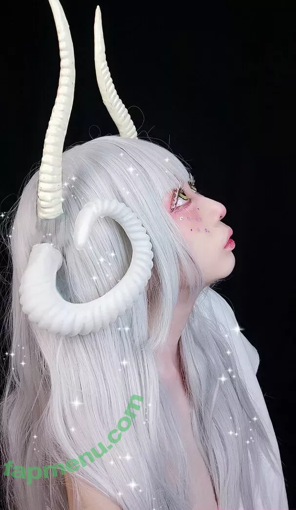 Evil Overlord Gabo nude photo #0121 (GaboVillain / eviloverlord_gabo)