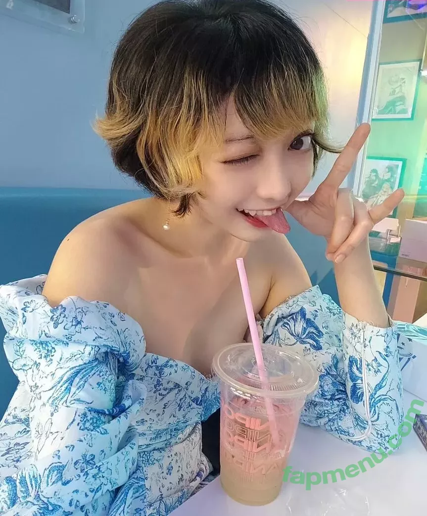 Evil Overlord Gabo nude photo #0224 (GaboVillain / eviloverlord_gabo)