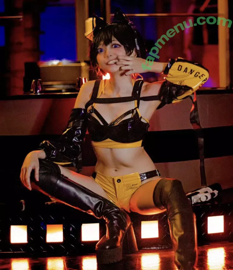 Evil Overlord Gabo nude photo #0293 (GaboVillain / eviloverlord_gabo)