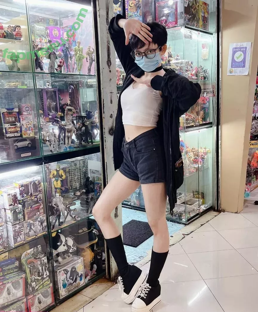 Evil Overlord Gabo nude photo #0494 (GaboVillain / eviloverlord_gabo)
