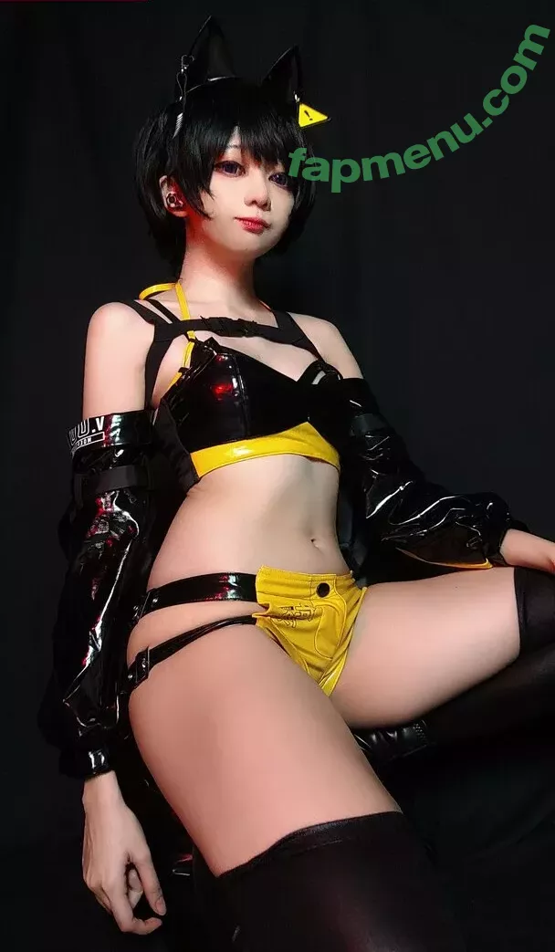 Evil Overlord Gabo nude photo #0851 (GaboVillain / eviloverlord_gabo)