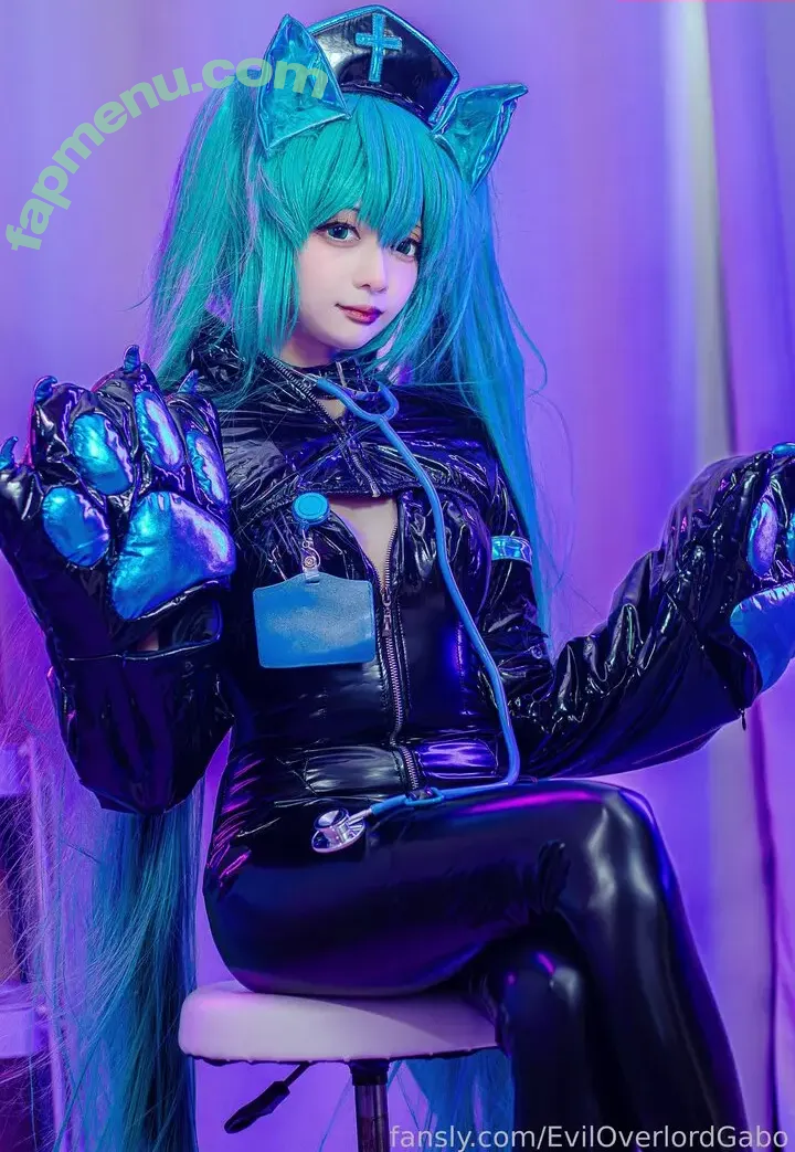Evil Overlord Gabo nude photo #1469 (GaboVillain / eviloverlord_gabo)