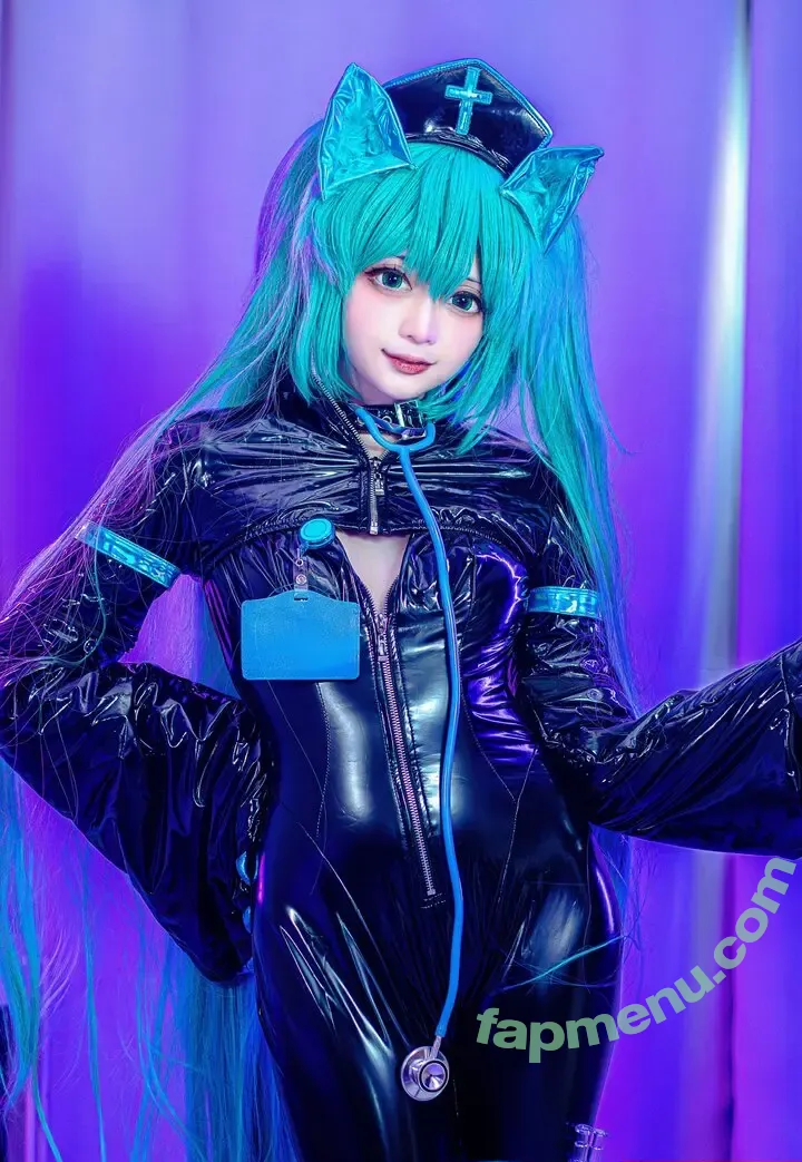 Evil Overlord Gabo nude photo #1489 (GaboVillain / eviloverlord_gabo)