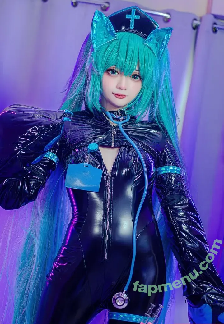 Evil Overlord Gabo nude photo #1492 (GaboVillain / eviloverlord_gabo)