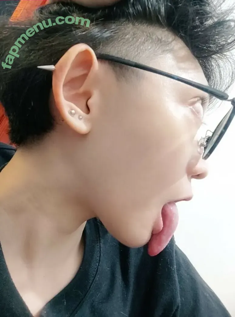 Evil Overlord Gabo nude photo #1717 (GaboVillain / eviloverlord_gabo)