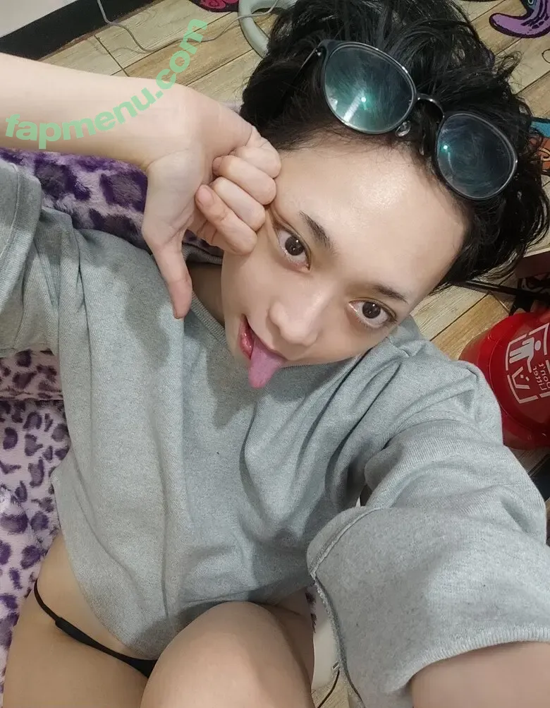 Evil Overlord Gabo nude photo #1719 (GaboVillain / eviloverlord_gabo)