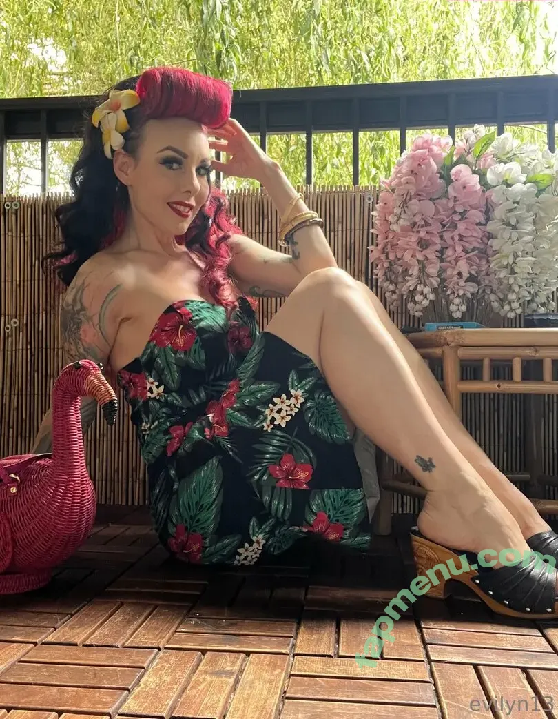 evilynthirteen nude photo #0001 (evilyn13)