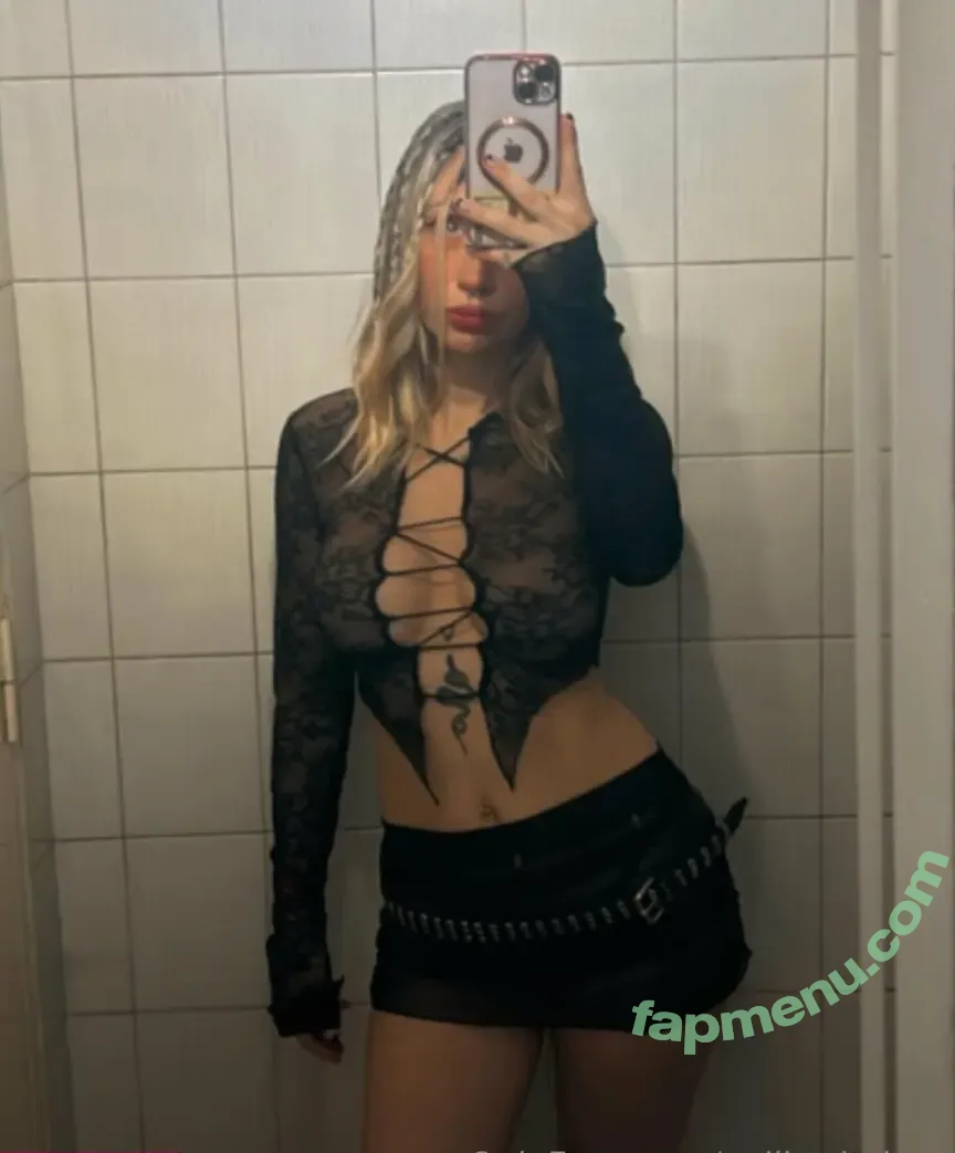 evilyuki nude photo #0002 (velionailysm)