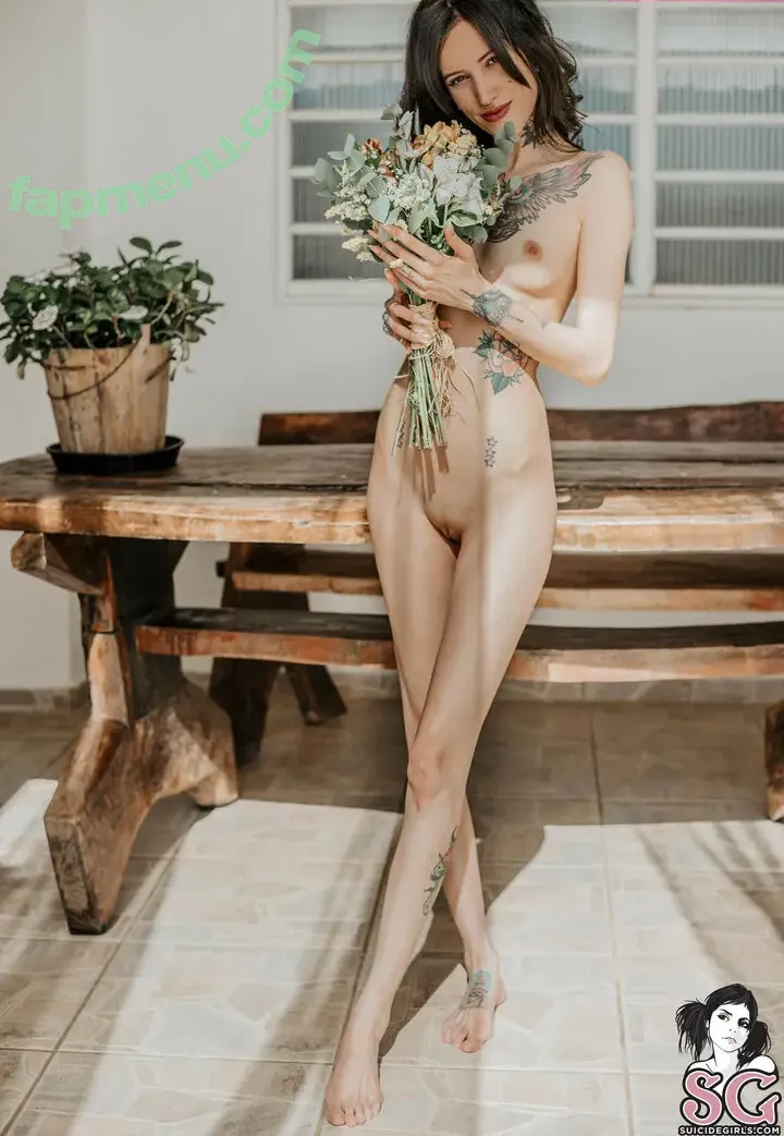 evolutionofevie nude photo #0002 (Evie)