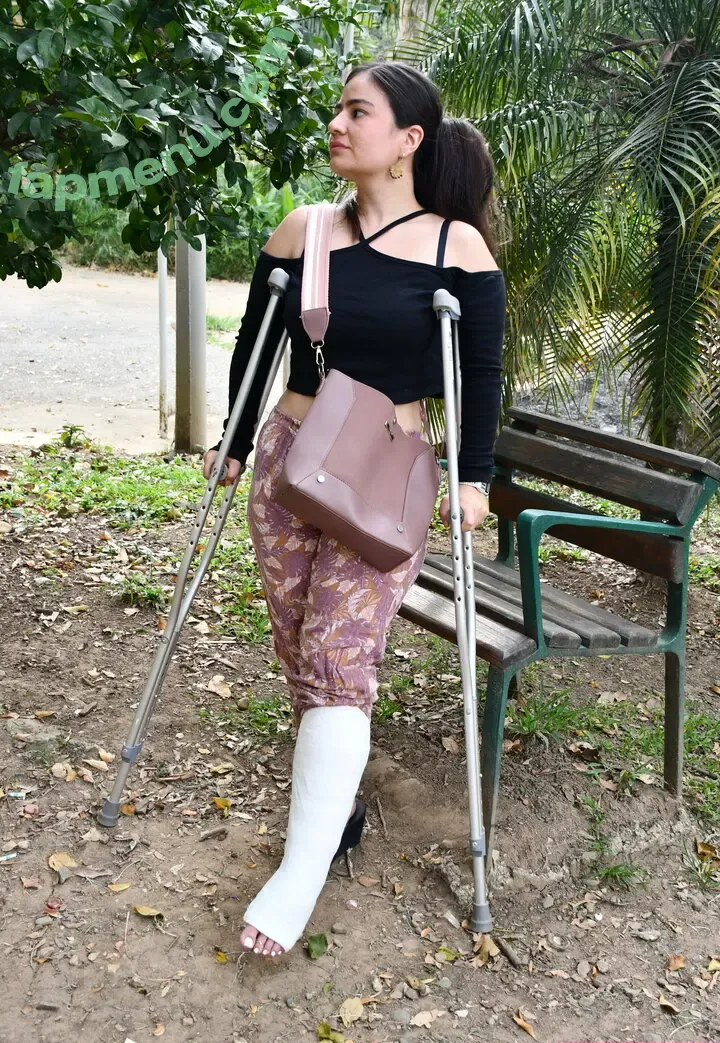 evvacast nude photo #0006 (evvacst)