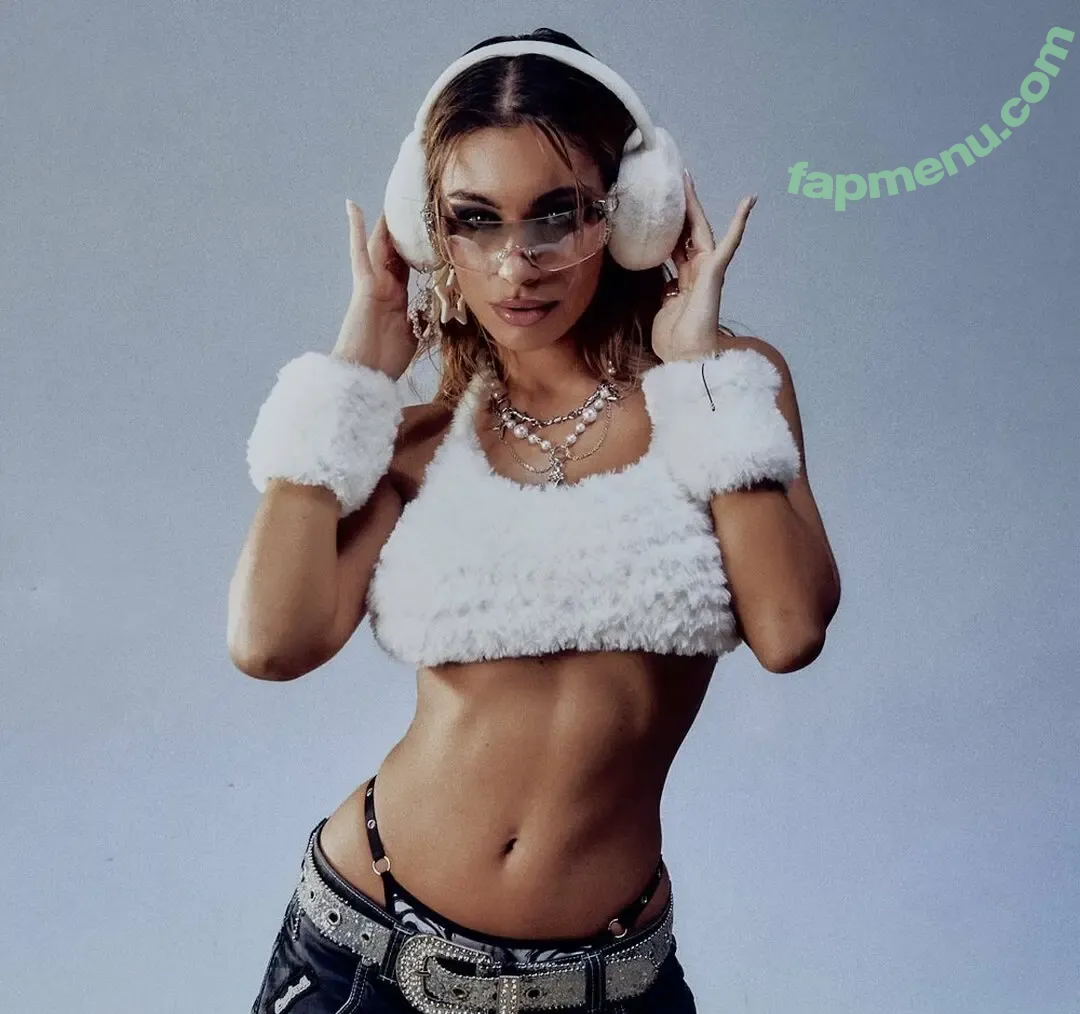 ewazawadza nude photo #0044 (Ewa Zawada-Nita / eve_from_poland)