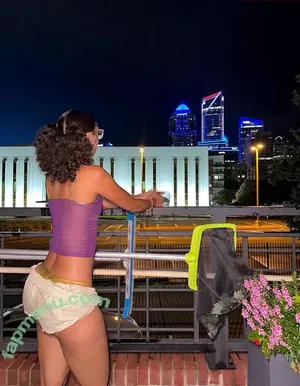 ewmxt / Bakedovary / Eliana / lalayravo / woahnatty nude photo #0157