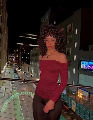 ewmxt / Bakedovary / Eliana / lalayravo / woahnatty nude photo #0167