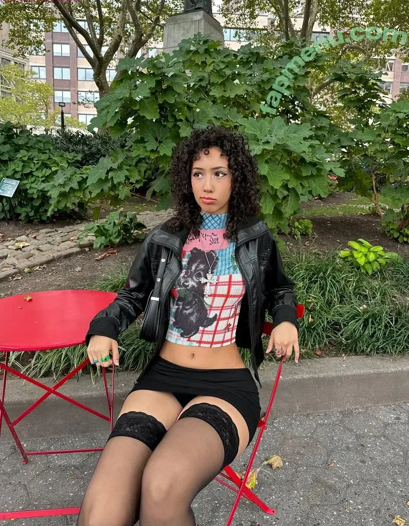 ewmxt nude photo #0102 (eliana / lalayravo / woahnatty)