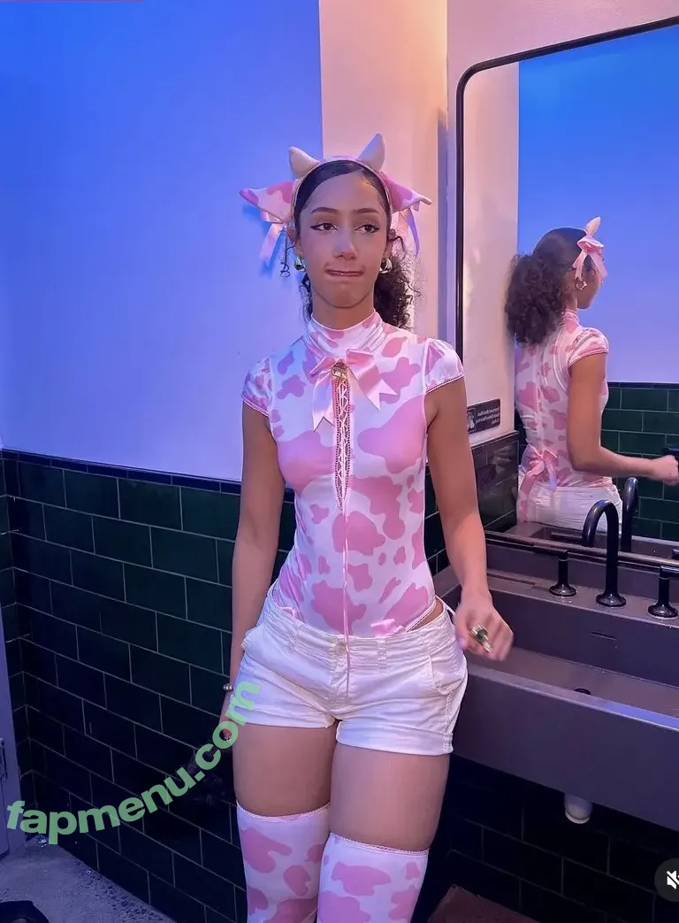 ewmxt nude photo #0111 (eliana / lalayravo / woahnatty)