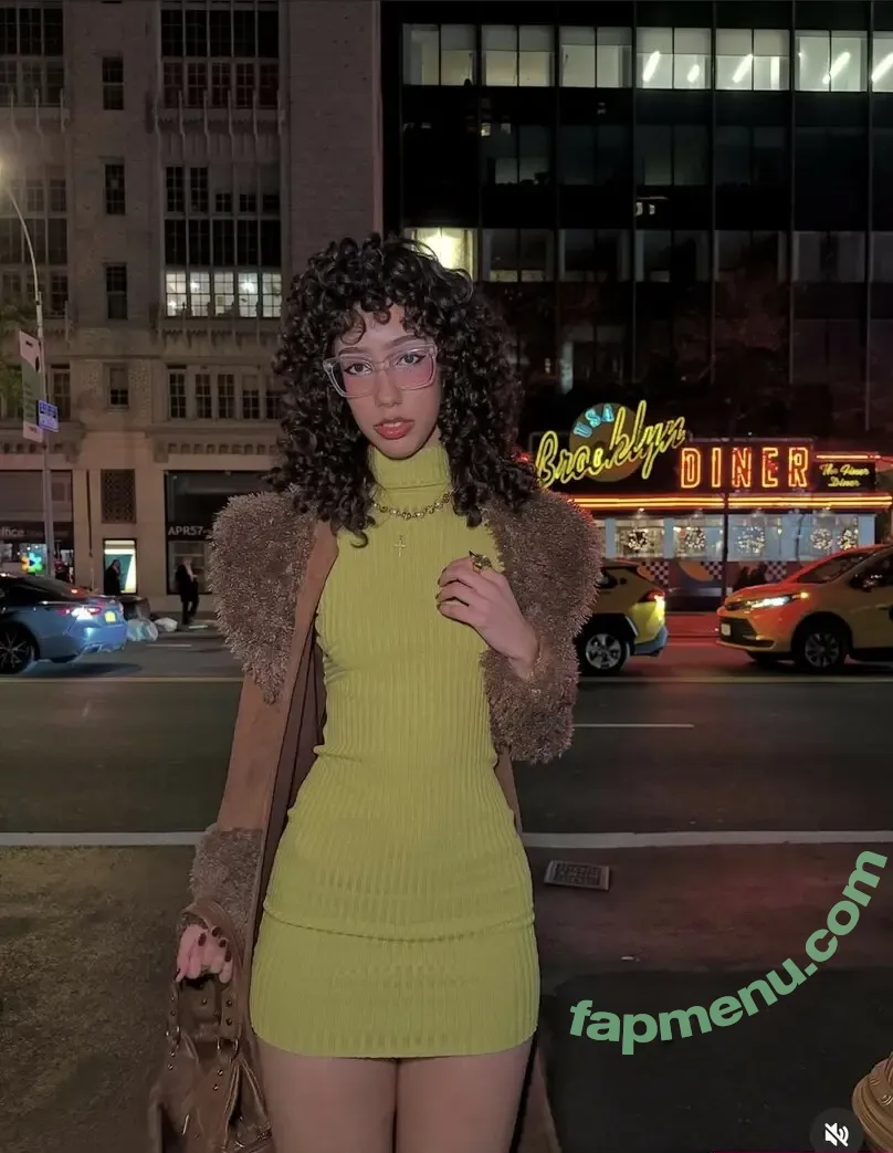 ewmxt nude photo #0142 (eliana / lalayravo / woahnatty)