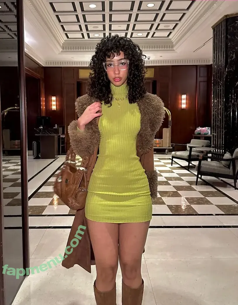 ewmxt nude photo #0145 (eliana / lalayravo / woahnatty)