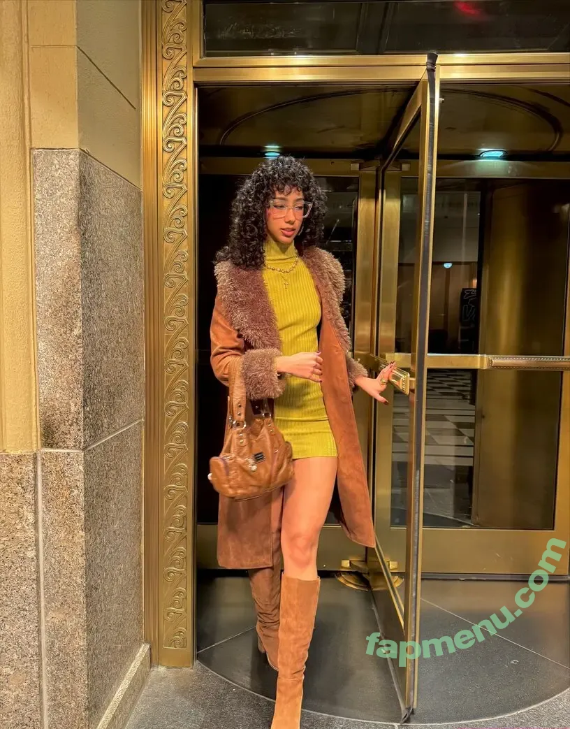 ewmxt nude photo #0148 (eliana / lalayravo / woahnatty)