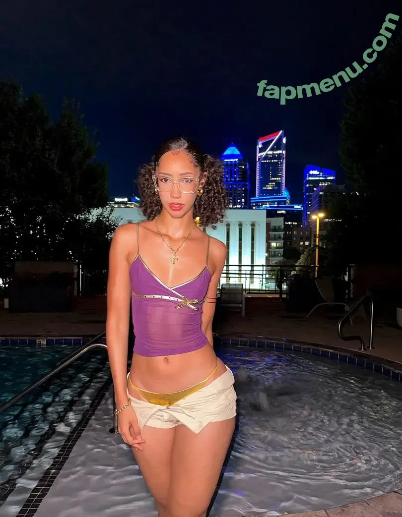 ewmxt nude photo #0158 (Bakedovary / Eliana / lalayravo / woahnatty)