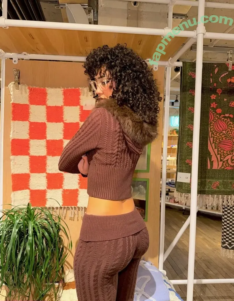 ewmxt nude photo #0173 (Bakedovary / Eliana / lalayravo / woahnatty)