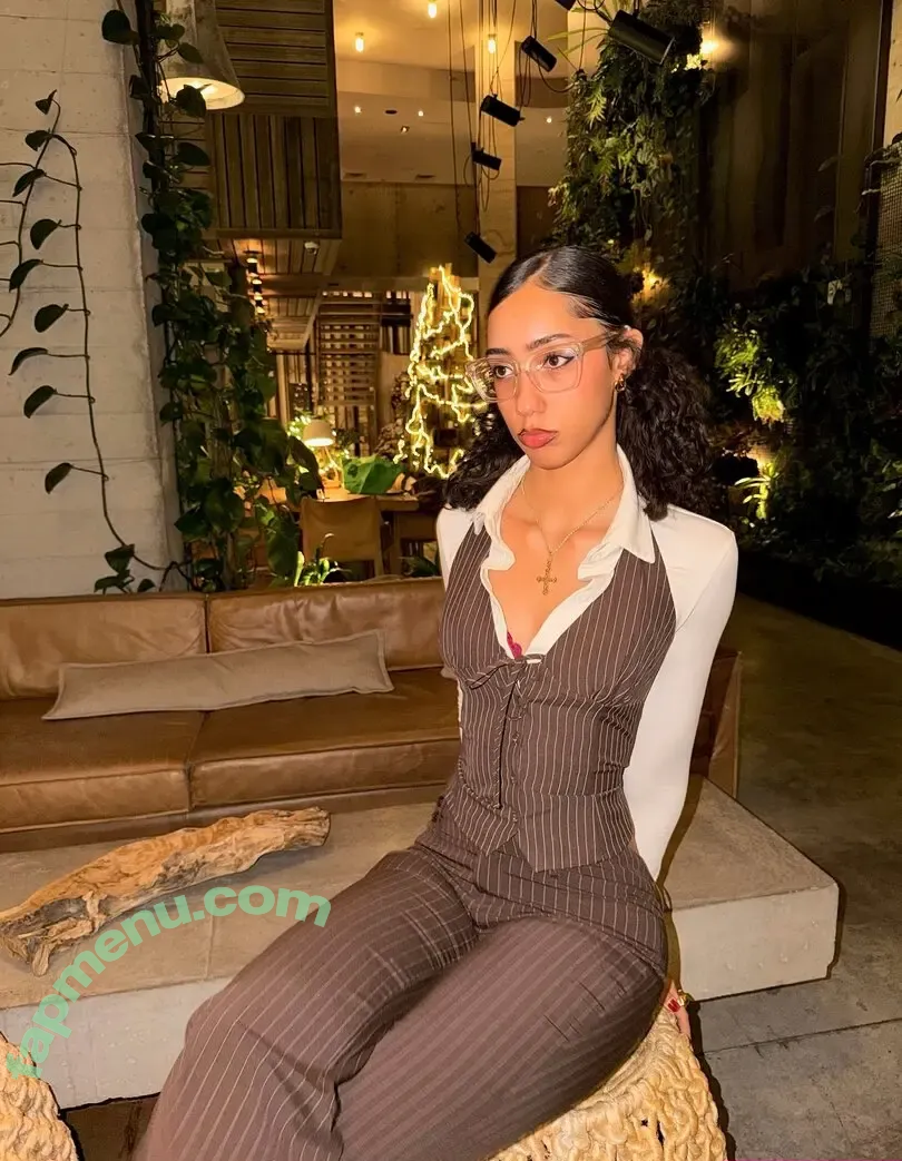 ewmxt nude photo #0179 (Bakedovary / Eliana / lalayravo / woahnatty)